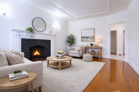 For Lease - 310 Westwood Avenue Unit# Main, Toronto, Ontario - Photo 3