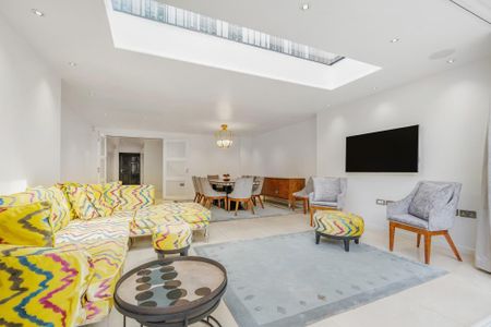 5 bedroom terraced house to rent - Photo 2