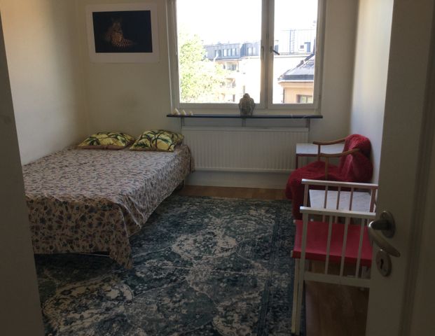 Surbrunnsgatan, Stockholm - Photo 1