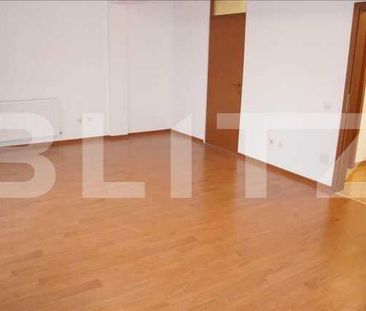 2 camere de inchiriat, decomandat, 56 mp, imobil nou, cu garaj - Photo 4