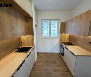 Pronájem bytu 2+1 v osobním vlastnictví 37 m², Vsetín - Photo 2