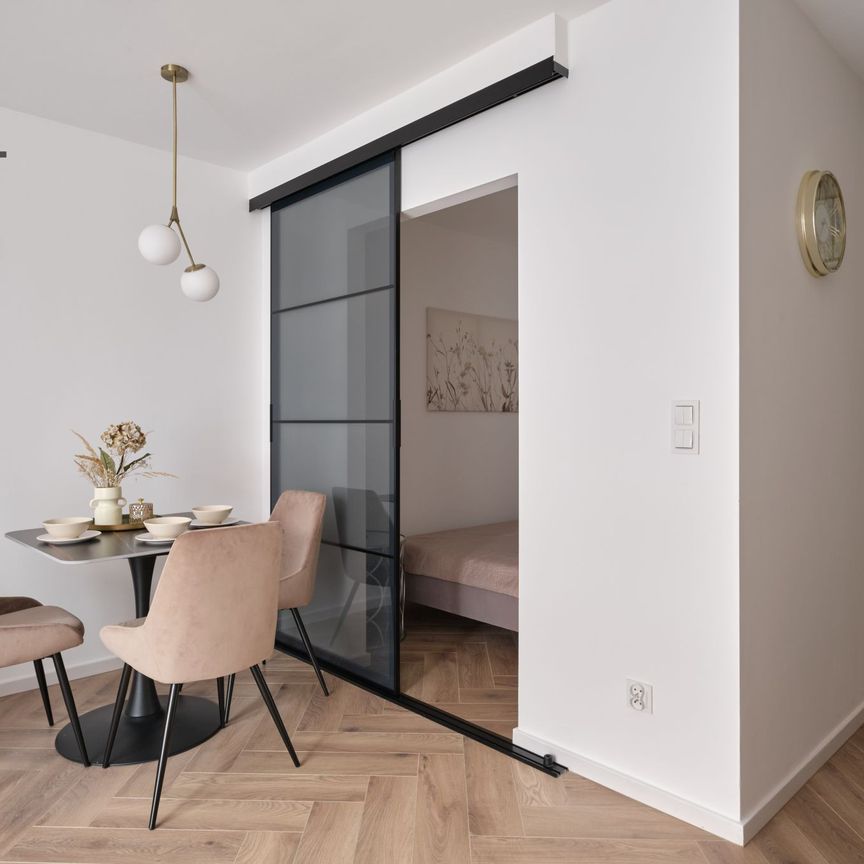 Luksusowa kawalerka | Garaż | Partynice | od 01.05 - Photo 1