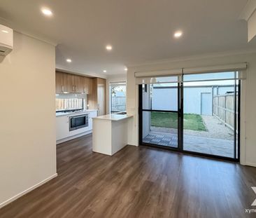 Modern Corner-Block Family Living Near the Park - Photo 1
