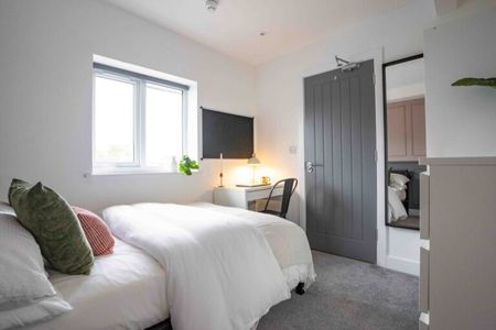 Romsey Road #81 - Photo 4