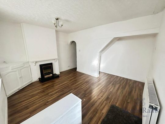 3 bedroom terraced house to rent - Photo 1