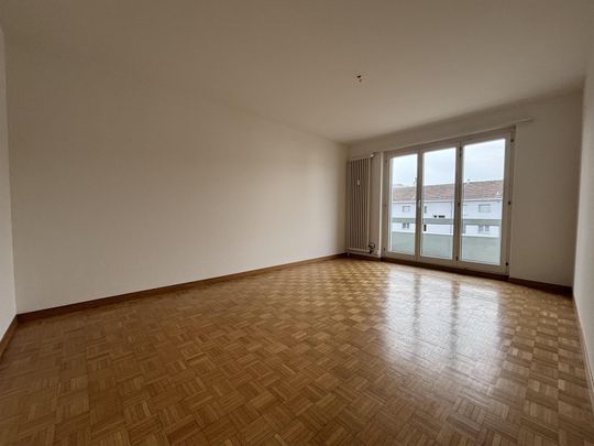 Geräumige 4.5 Zimmerwohnung in ruhigem Quartier - Photo 1