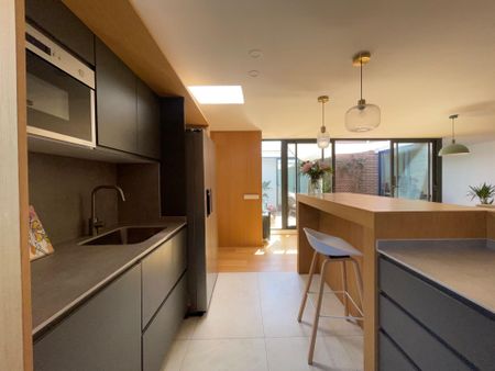 Amplio y Moderno Piso en San Juan Bautista, Madrid - €2800 - Photo 4