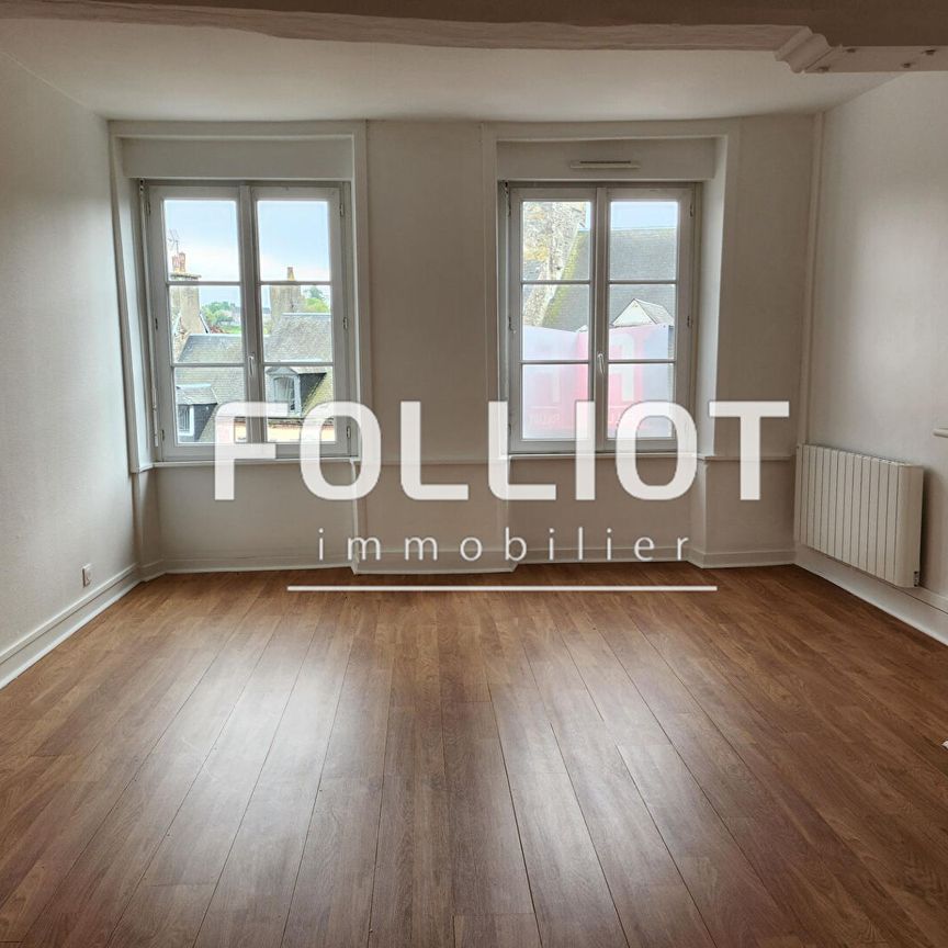 A LOUER - TINCHEBRAY BOCAGE - APPARTEMENT T3 EN PARFAIT ÉTAT AVEC PARKING - Photo 1