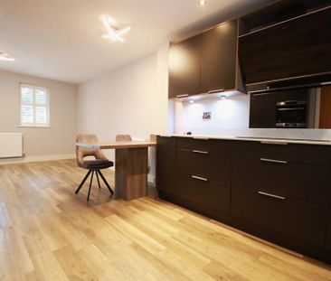 3 Bedroom Terraced To Let - Photo 1