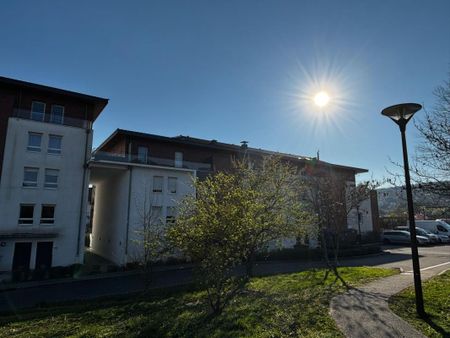 Location Appartement 2 pièces 48m² POISY 74330 - Photo 2