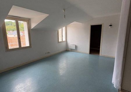 STUDIO - CENTRE VILLE CHAUVIGNY - Photo 3