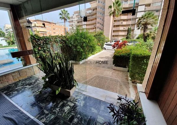 Ref 15548 – **Great apartment with sea views! Spacious, with lots of natural light and in perfect condition** Fuengirola **Available from September 2024 to June 2025****