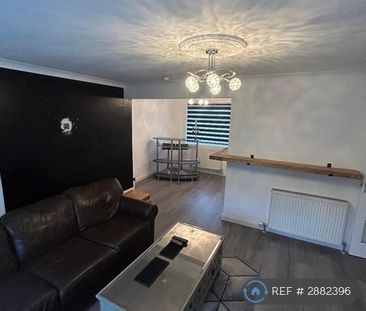 3 bedroom maisonette to rent - Photo 3