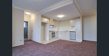 Ultra Modern Apartment - Photo 2