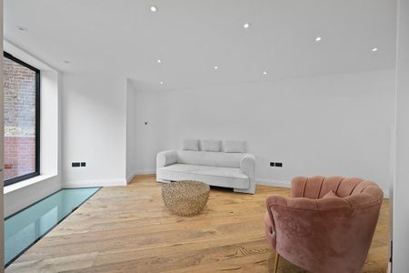 3 bedroom terraced house to rent - Photo 5