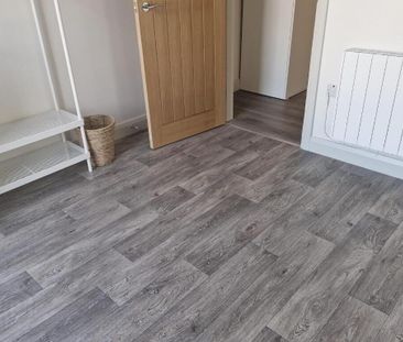 Apt D, 39d Church Street, Warrenpoint, Newry, BT34 3HN - Photo 1