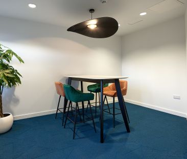 £295 Per Desk, Serviced Office Suites, Newport Road, Roath, Cardiff... - Photo 4