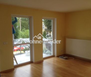 Wassergrundstück: Helle und großzügige 2-Zimmerwohnung - Photo 1