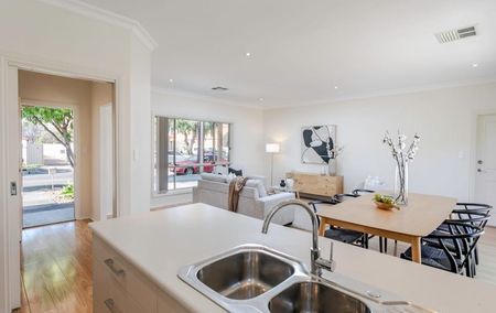 53 Glenhuntley St, Woodville South, SA 5011 - Photo 5