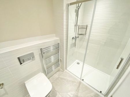 Danelaw Court, Hinckley, LE10 - Photo 5