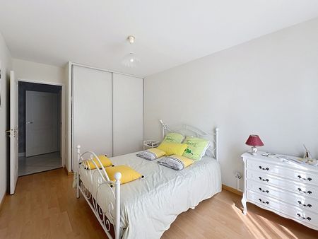 Apartment - Photo 3