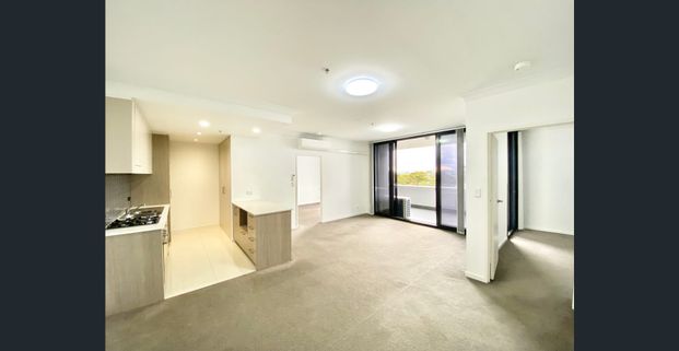 Modern 2 Bedroom Retreat in SkyHaus Towers with Pool & Resort Style Amenities - Photo 1