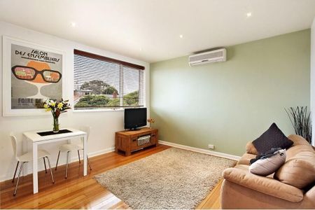 Unit 5/37 Gurner Street, St Kilda. - Photo 4