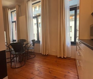 Appartement te huur - foto 2
