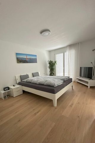 Grosszügige 5.5 Zimmer-Attikawohnung mit exklusiver Dachterrasse - Photo 3