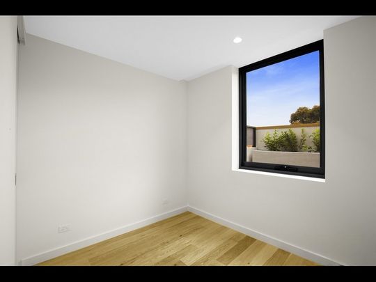 102/439 Bay Street, Brighton VIC 3186 - Apartment For Rent | Domain - Photo 1