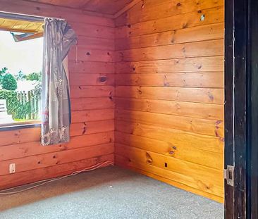 TOKOROA - 3 BEDROOMS - Photo 2