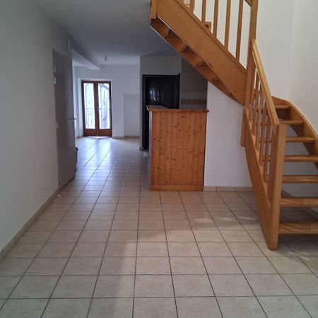 Location Appartement 3 pièces 66m² - Photo 4