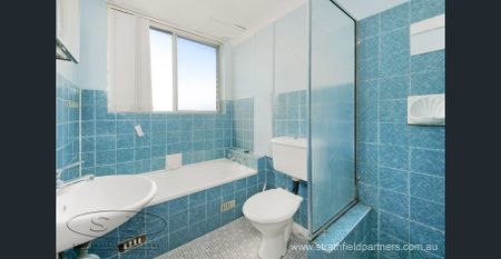 Exceptionally Spacious - Photo 4