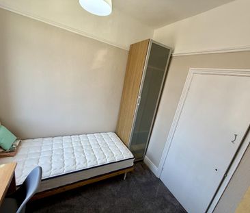 4 bedroom house to rent - Photo 5
