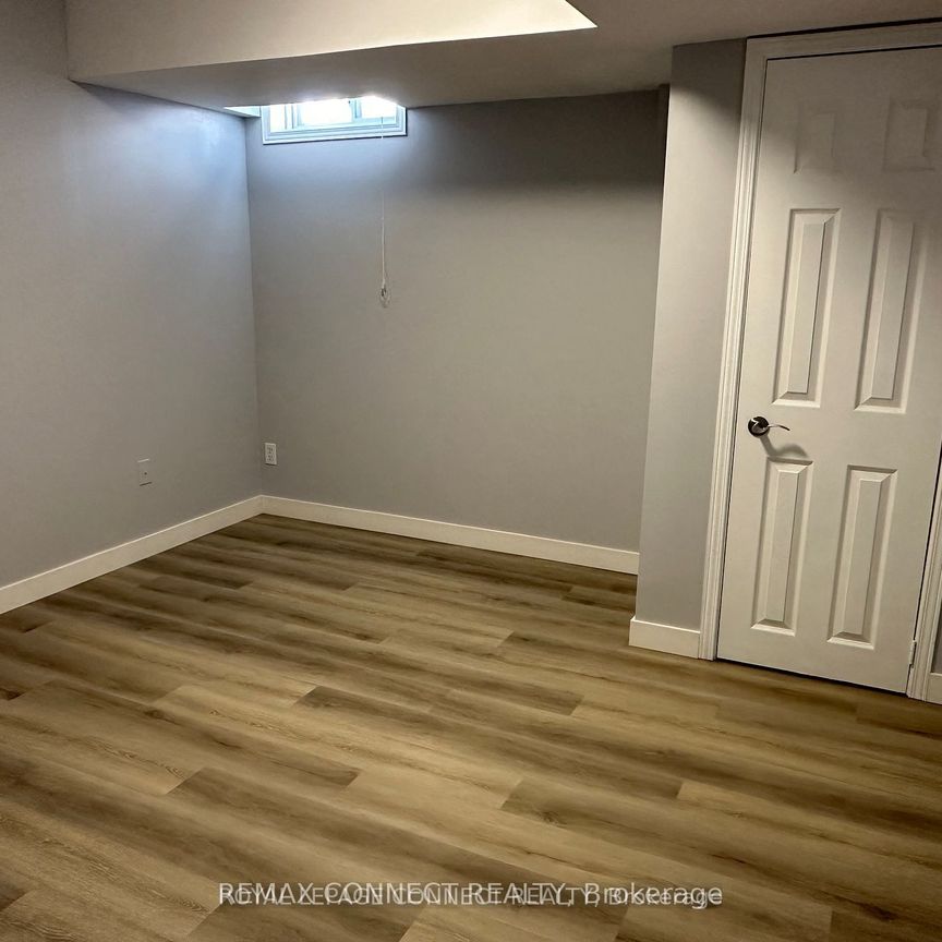 88 Pinnacle Trail #Lower Level - Photo 1