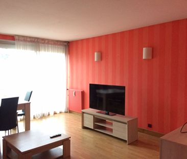 Location Appartement 3 pièces 68m² - Photo 4