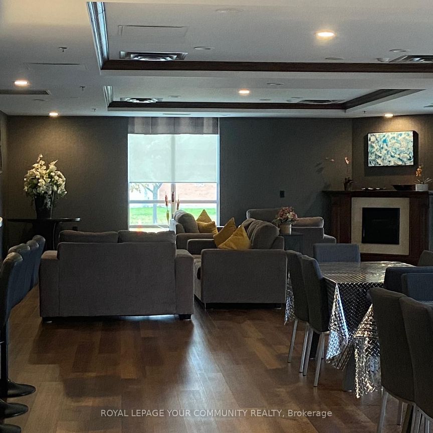 For Lease - 23 Oneida Crescent Unit# LPH10, Richmond Hill, Ontario - Photo 1