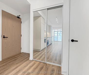 8 Interchange Way #5501 - Photo 4