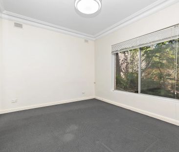 Spacious, Light-Filled Living in Leafy Myrtle Bank - Photo 6