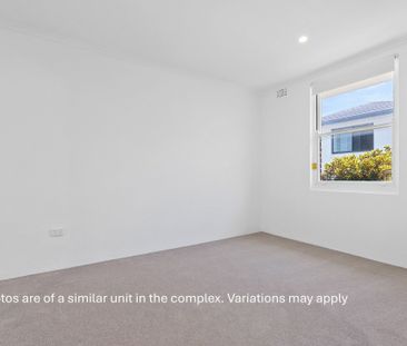 Stylish Ground Floor Apartment Moments from Elouera Beach - Photo 1