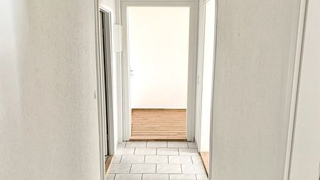 +++ 2-Raum-Wohnung mit PVC-Boden +++ - Photo 3