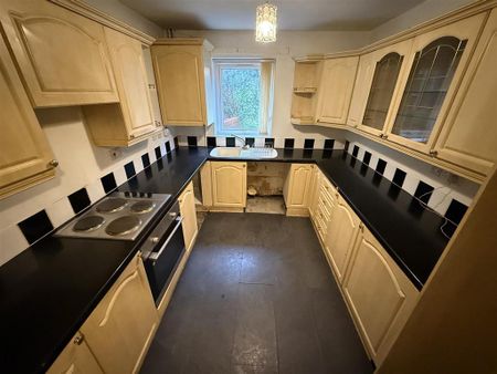 3 bedroom terraced house to rent - Photo 3
