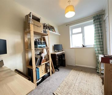 2 bedroom maisonette to rent - Photo 3