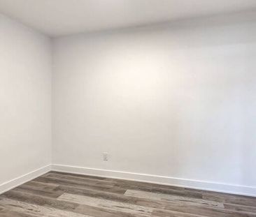 6800 Côte Saint Luc Road - Beautiful 3-Bedroom Apartment for Rent - Photo 3