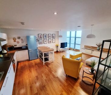 2 Bed Flat, The St. George Building, LS1 - Photo 4