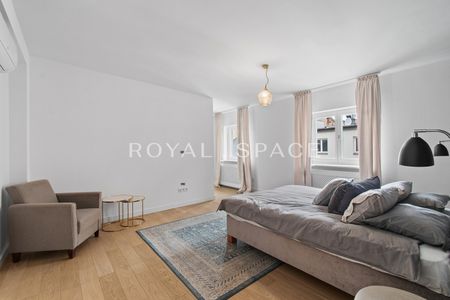 Apartament w zabytkowej kamienicy przy Wiejskiej - Фото 2