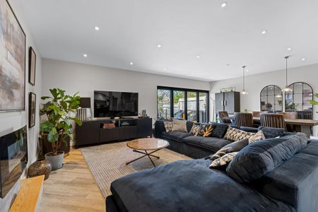 4 bedroom barn conversion to rent - Photo 4