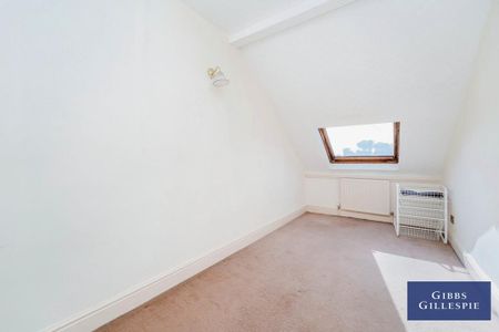 4 bedroom flat to rent - Photo 2