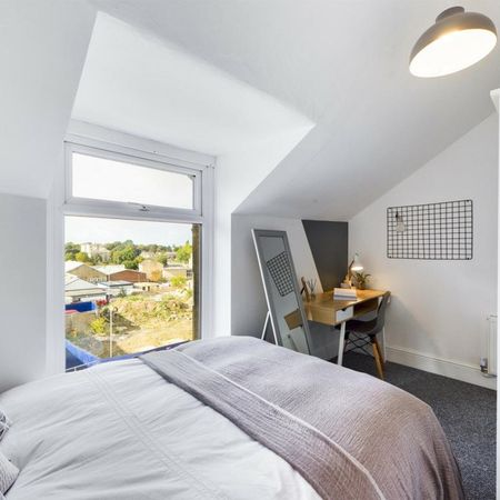 7 bedroom house to rent - Photo 3