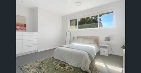Wahroonga Townhouse available for rent!! - Photo 3